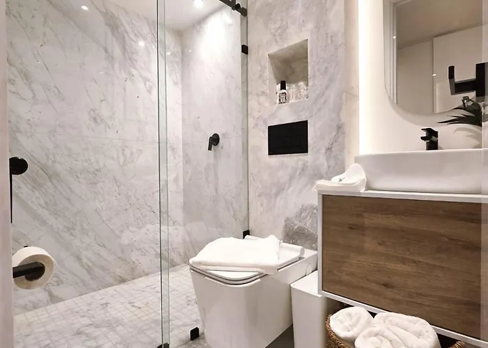 Ultimate Getaway In Luxe Apartamento